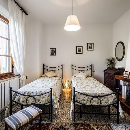 Villa Tancredi Foiano Della Chiana Exteriör bild